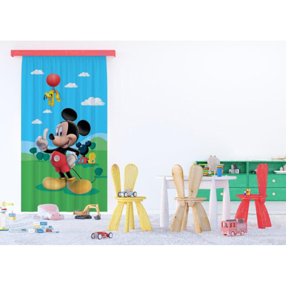 Mickey egeres álló függöny