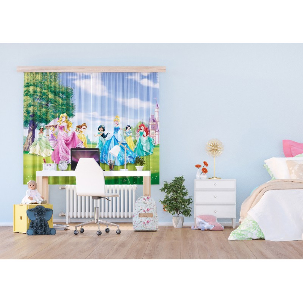 Hercegnős függöny gyerekszobába